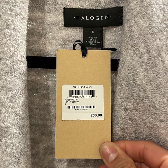 Beautiful heathered grey coat from Nordstrom - Picture 4 of 8